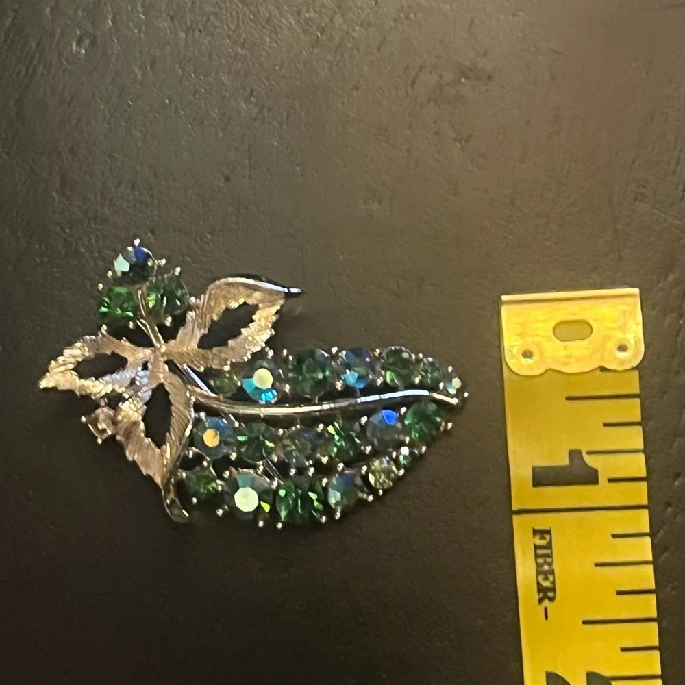 Vintage Lisner Green AB Stone Gold Tone Leaf Brooch